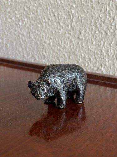 Massive bronze figur bär - massive,