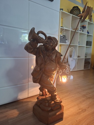 Holz figur wachmann - mit, lampe