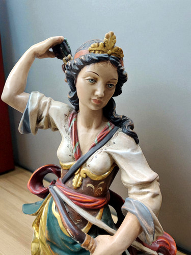 Jagdgöttin diana holzfigur - jagdgöttin,