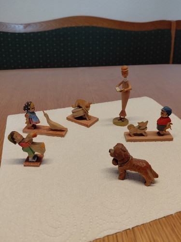 Holz figuren handgeschnitzt - holz,