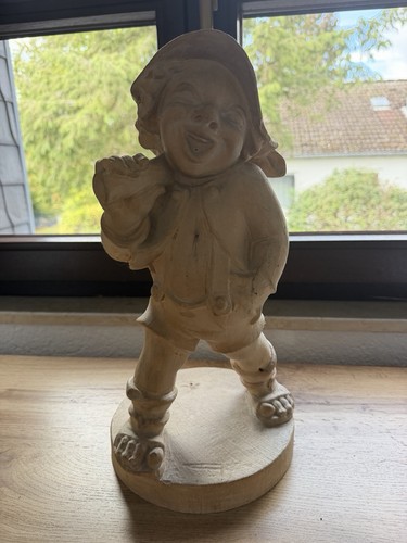 Wanderbursche holzfigur cm - 42,