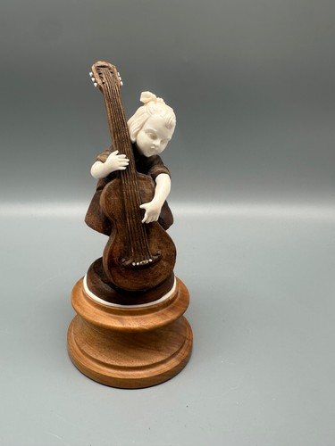 Mädchen mit cello figur holz - figur,,