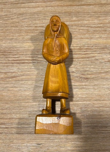 Holzfiguren handgeschnitzt - holzfiguren,