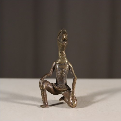 68052 kleine bronze figur - 68052),